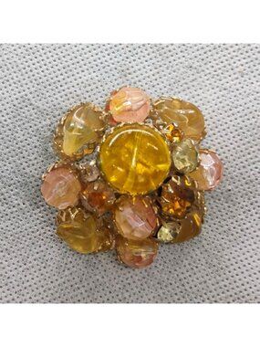 Vtg 1960s Molded Art Glass Dome Brooch Peach Yellow Pastel Gold Tone Prong Set